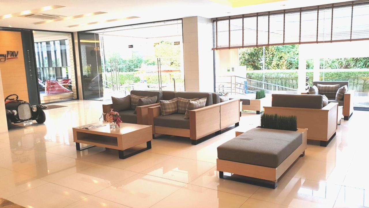 Parinda Hotel Bangkok Kültér fotó